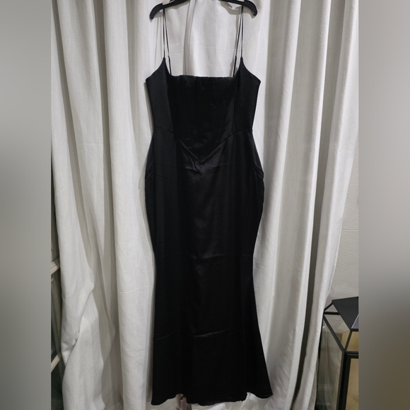 House Of CB Olivette black satin corset maxi dress XL - Picture 5 of 9